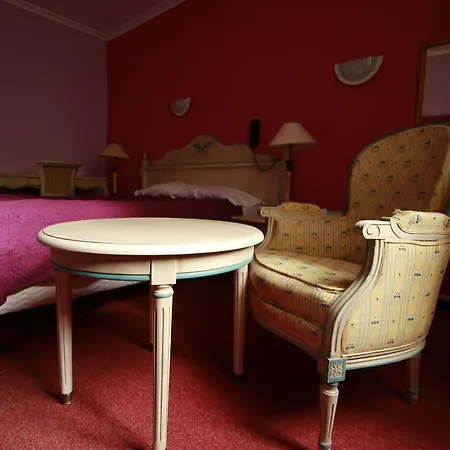 Hotel Moderne-2